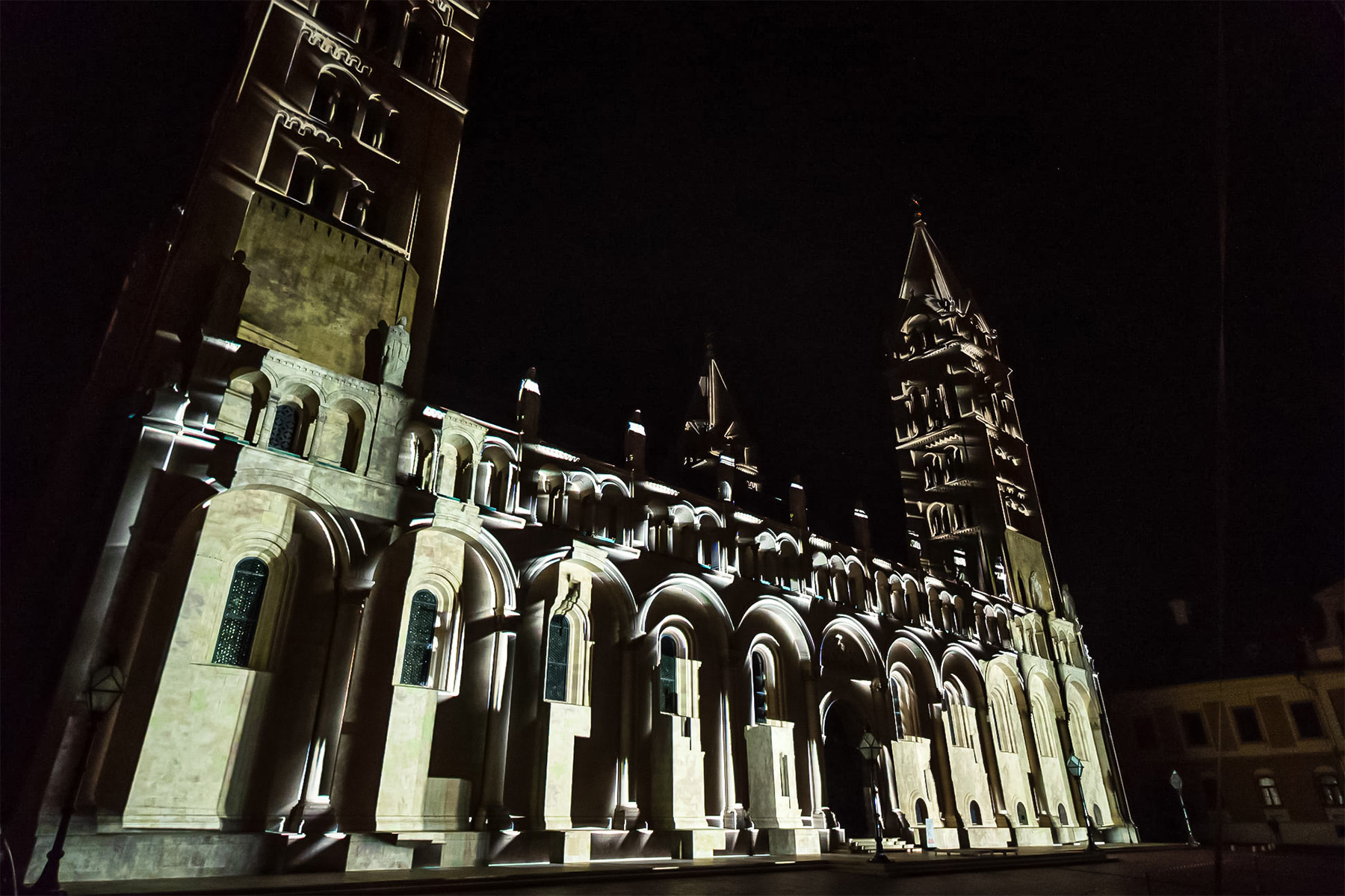 Zsolnay Mapping 2